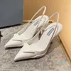 2024 Damskie Slingback Trójkątne upiększenia klamry tylnej