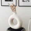 Nordic Vase Circular Hollow Ceramic Donuts Flower Pot Home Living Room Decoration Accessories Interior Office Desktop Decor Gift 240127