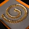 Partihandel anpassad hiphop kubansk trottoarklänk Mens Miami Pure Gold 18K Gold Chain Necklace Cuban Link Halsband