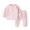 Babykläder sätter ensembler bomullsfjäder född pojke flicka spädbarnskläder toppar och byxor stickad tröja baby pyjamas uppsättningar 240131
