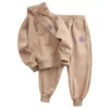 مجموعات الملابس الخريف في سن المراهقة ملابس الفتى مجموعة رسائل فتاة فتاة pullover top و pant suit kid قطعتين ترق