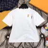 T-shirt d'été à manches courtes en coton de style britannique haut de gamme avec un ensemble deux pièces pour bébés de petite et moyenne taille