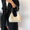 Sacs de soirée Sac pour femmes Sac en cuir verni Fourre-tout polyvalent Mode Sac à bandoulière Hobo Girl Marque Designer Zipper Petits sacs à main