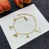 Fashion charm bracelet designer plated gold bracelets diamond flower letter link chain designer bracelet womens classical trendy jewelry designer for women zb115