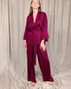 Kvinnors sömnkläder plus storlek lös satin vår sommar kvinnlig 2 st pajamas set loungewear sexig v-hals cardigan byxa passar hemkläder