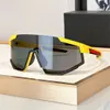 Zonnebrillen voor mannen en vrouwen Zomer 04w Designer Driehoek Eiding Ski Sportstijl Anti-ultraviolet Retro Plaat Volledig frame Mode Bril Willekeurige doos 04w-f 1sif