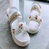 Yaz Zinciri Çiçek Sandalet Moda Platformu Flats Kadın Ayakkabı 2024 Elbise Terlik Sıradan Yürüyüş Flip Flops Slaytlar 962 805 46406