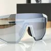 Zonnebrillen voor mannen en vrouwen Zomer 04w Designer Driehoek Eiding Ski Sportstijl Anti-ultraviolet Retro Plaat Volledig frame Mode Bril Willekeurige doos 04w-f 1sif