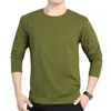2023 Men's Feather Long Tleved Tshirt Koreańska wersja luźna młodzieżowa pullover luźna koszula