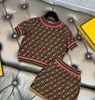 Najnowsze ubrania dla dzieci dziewczynki f designerska spódnica i koszulka o szyi dziecięce ubrania dla dzieci dres dressit pełny litera letnia strój dzieci