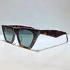 Sonnenbrille Sonnenbrille für Männer und Frauen Sommer-Katzenaugen-Stil Anti-Ultraviolett 41468 Retro-Schild-Linse Platte Quadratisch Vollformat-Modebrille Zufällige Box ISZZ