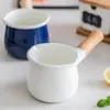 Pot à lait de style japonais de 500 ml avec manche en bois, mini cafetière à beurre en émail, casserole, ustensiles de cuisine pour cuisinière à gaz, outil de cuisine 240130