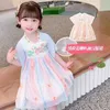 Flickaklänningar söta och vackra barns kvinnors sommar super fairy hanfu klänning 2024 flickas kinesiska stil antik chiffong kjol