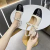 Sandaler 2024 Summer Med Retro Woman Shoes: Clear Heels Female Sandal Mary Jane Style Block High Closed Toe Medium Fashion