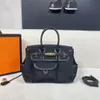 Nova bolsa de lona em bloco de cor platina Bolsa de compras de outono e inverno Bolsa de lixo de alta qualidade com alça de ombro Bolsa de designer Bolsa de Halloween clássica de grande capacidade