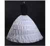 أبيض 6 أطواق ثوب كرة ثوب من لباس الزفاف تنورة طويلة منتفخ كرينولين أسفل النقل الأسود للبثعة اللون الأسود القوطية