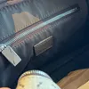 حقيبة الكتف Messenger Bag Bag Bag حقيبة يد مستوردة من جلد العجل من جلد الأكياس الفاخرة حقائب اليد Crossbody محفظة تجارة الجسم