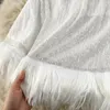 Casual Dresses Foamlina White Gift Sequin Kort klänning för kvinnor 2024 Ärmlös backless BRA Camis Strap Feather paljetter Mini