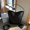 Borse di lusso di alta qualità LE 37 Borsa firmata Borsa a secchiello in pelle lucida Moda donna Borse a tracolla a tracolla Borse a mano Borse pochette Totes 240115