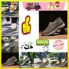 Scarpe casual firmate con piattaforma per uomo donna di mezza età Camminata veloce Ricami autunnali Comode scarpe da ginnastica morbide antiscivolo resistenti all'usura