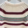 Sweaters Womens 2023CE Sonbahar French Style Küçük Koku Polo Yaka Yün Örme Beyaz Kısa Ceket Kontrast Renk Haldigan Uzun Kollu Üst