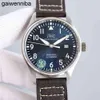 Iwcity of Watch Superclone Sapphire Pilot czyste czynniki i materiał obserwacyjny przyjmuje szklane lustro importowany pasek ETA2829 Ten sam ruch mechaniczny S36f