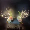 Feestdecoratie Oplichtende gloed Hertengewei Bloemkroon Hoofdband Boomtakken Vlinderhoofdtooi voor kostuum Verjaardag Kerst Navidad