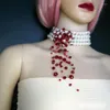 Pendentif Colliers Mode Creative Halloween Niche Design Dripping Blood Crystal Pearl Collier Exagéré Sexy Girl Club PROM Ac2828