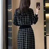 Sukienki robocze Casual Sweater Tracksuit Slim Plaid Vintage Knit Knit Spódnica 2 -częściowa moda krótka wierzchołek Bodycon Faldas