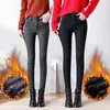 Dames Stretch Dikke Fleece Jeans Klassieke Skinny Broek Oversized 38 40 Vrouwelijke Warme Pluche Thermische Denim Broek 240127