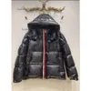 NFC Heren Designer Winter Winddicht Jack 1-5 Maat Paar Model Nieuwe Kleding Eendendons Vulling Houdt Warm Katoenen Mouwen Kleurrijk Patroon van Rits