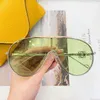 Zonnebrillen Designer Ovale Navigator-zonnebril voor dames Mode Metalen Masker Zonnebril Zilver Goud Groen Lenzen 100 UV-bestendig Luxe Retro Dames Vakantieglas