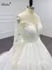 Alonlivn Chic Illusion col en V manches longues robe de mariée robe de mariée perles paillettes dentelle brillante tribunal train robes de mariée peuvent être personnalisées