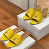 سحر العلامة التجارية الأنيقة الصيفية Slippers Slips Sandals Sandals أحذية مكتنزة الكعب الكعوب المصممين الفاخرة المصممين النعمة النعمة الأحذية المسائية 35-43