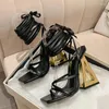 Sexy Cross Femme Toe Lace-Up 2024 Sandales carrées Summer Fashion Chic Triangle de talon épais Chaussures robes femme femme Gold Party High Heels 278 S