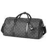 Hot Selling Fashion Black White Chain Large Capacity Messenger Travel Bag Luggage Bags Cases Set