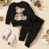 2023 Herfst Babykleding Baby Lente en Herfst Equinox Tweedelige kinderkledingset Nieuw