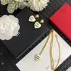 Роскошные брендовые ожерелья с подвесками, женские дизайнерские ювелирные изделия с принтом, модное уличное классическое женское ожерелье, праздничные подарки 0122