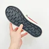 Partihandel designer män skor zapatos fritid trendiga anpassade logotyperskor sneakers för män