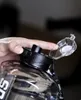 Motiverende waterfles van een halve gallon Lekvrije BPA-vrije sportwaterkan met tijdmarkering en handvat Waterfles met grote capaciteit