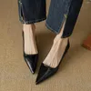 Casual skor Storlek 34-41 Pekade tå kvinnor tunn klack svart 3 cm lågt arbetsslippumpar