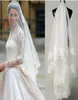 Prinsessan Kate Bridal Veils billiga spets bröllopslöja bröllopstillbehör brud slöja fingertoppslängd skräddarsydd B896794605