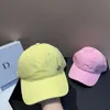 Designer Caps Viviennrs Vivianan Vivienen Westwoods Japans Empress Dowager Saturn Soft Baseball Hat Wash Bomull