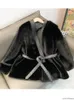 Women's Fur 2024 Luxury Designer Kläder Kvinnor Winter Faux Mink Coat med Belt Elegant Furry Jacket för Cardigan