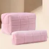 Borse per cosmetici 2 pezzi Borsa piccola per trucco con cerniera Borsa per organizer per articoli da toeletta in peluche Morbida donna Regali di San Valentino carini