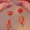 Kolczyki Dangle Women's Year Lucky Red Chinese Style Kreatywny Lantern Drop 2024 Lady Fun Unikalne akcesoria do uszu frędzlowego