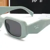 Herren-Sonnenbrillen Herren-Sonnenbrillen Designer-PRAD-Sonnenbrillen für Damen Klassische Brillen Goggle Outdoor-Strand-Sonnenbrillen Optional dreieckige Signature-Sonnenbrillen