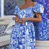 Exklusiv stil kvinnors mode framåt vår bohemiska blommor tryck off-shoulder a-line klänning tillgänglig i blå svart lila och magenta storlekar S-XL AST182487