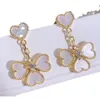 Bracelet Vanclef Collier Vanclef Fashion Classic Classic Four Leaf Clover Bracelet Desgerter Van Cleff Bracelet VCAS CLOVER HIGH Version Fanjia Four Boucles d'oreilles d'herbe FO