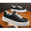 2024 scarpe da corsa nere bianche comode scarpe da ginnastica sportive sneakers outdoor taglia 39-44